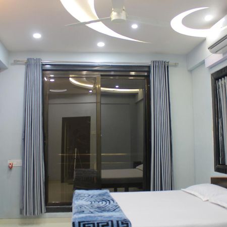 Sukhakarta Holiday Home アリバグ エクステリア 写真