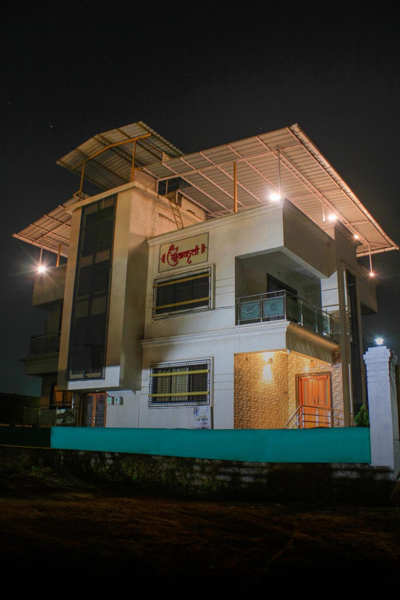 Sukhakarta Holiday Home アリバグ エクステリア 写真