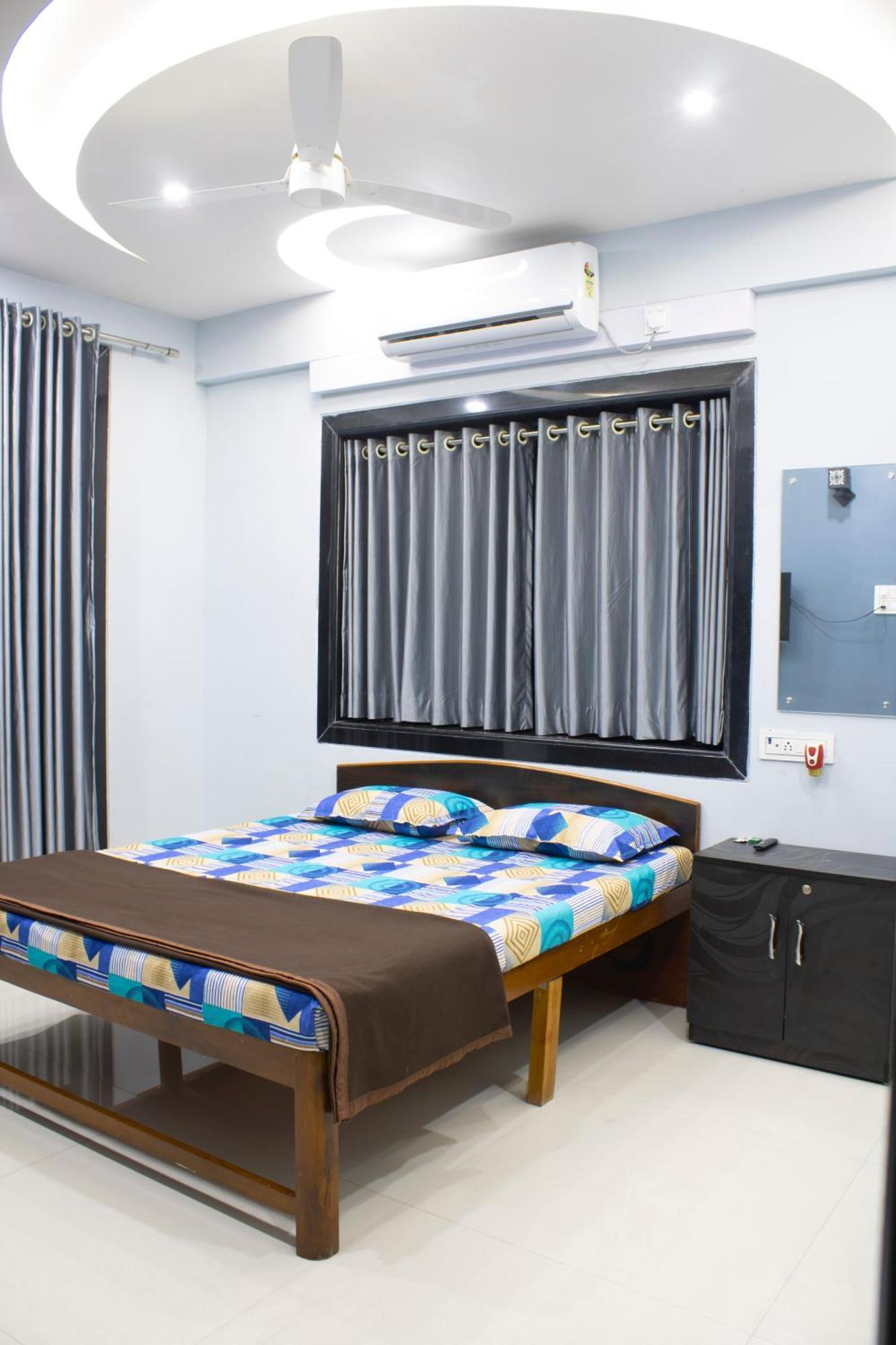 Sukhakarta Holiday Home アリバグ エクステリア 写真